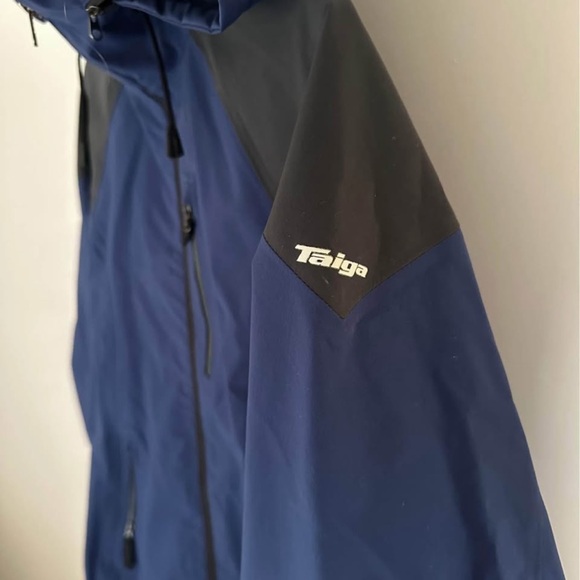 Taiga Blue Waterproof Jacket - Picture 3 of 4